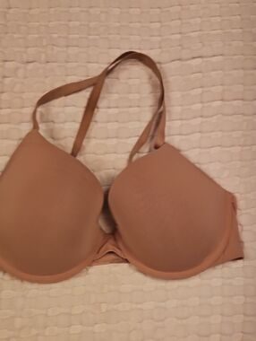 Victoria's Secret T-Shirt Bra in Nude Pink